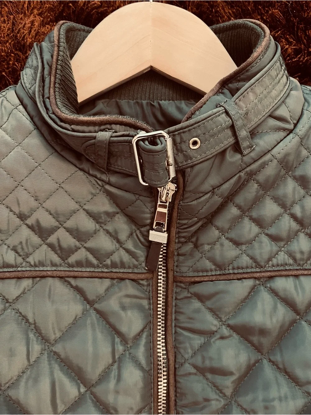 Quinn Women’s Quilted Olive Green Zip-Front Vest-sz S